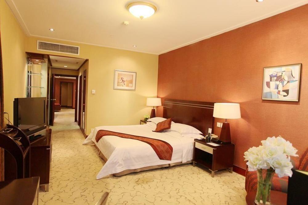Yun-Zen Jinling World Trade Plaza Hotel Shijiazhuang Exterior photo